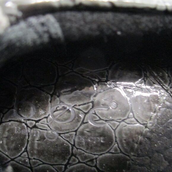 B.O.C. Born of Concept Gray Peggy Crocodile Print Slip-On Clogs Size 7.5/38.5 - Picture 9 of 16